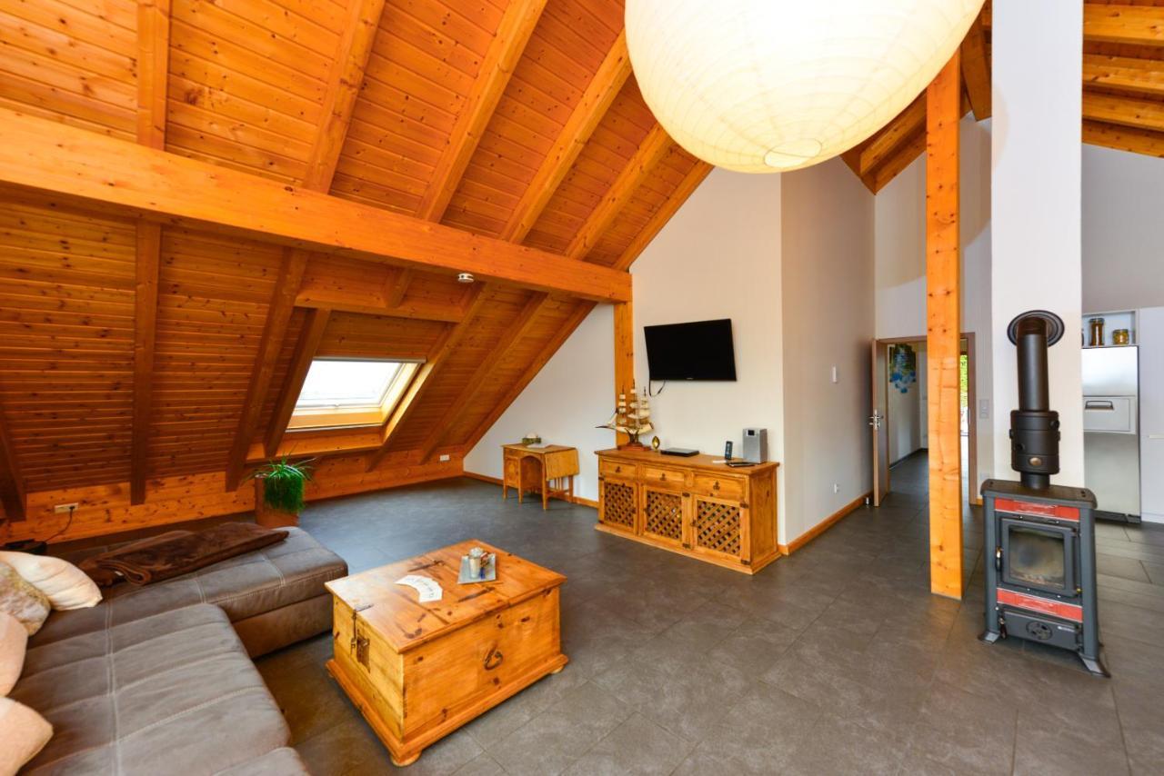 Ferienwohnung Im Erzgebirge Langenweissbach 外观 照片